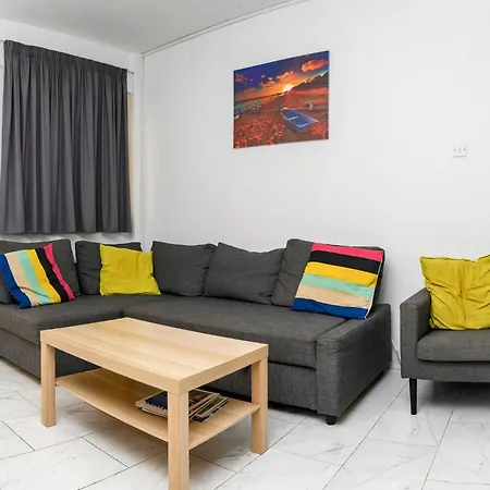 Olympia 2 Apartment Larnaca